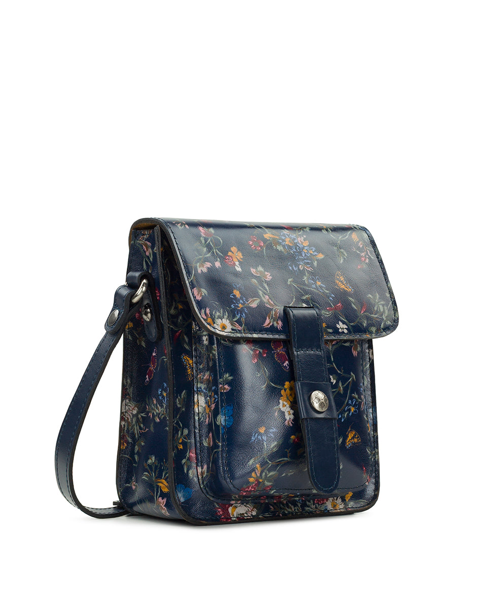 Lari Crossbody - Butterfly Gardens – Patricia Nash
