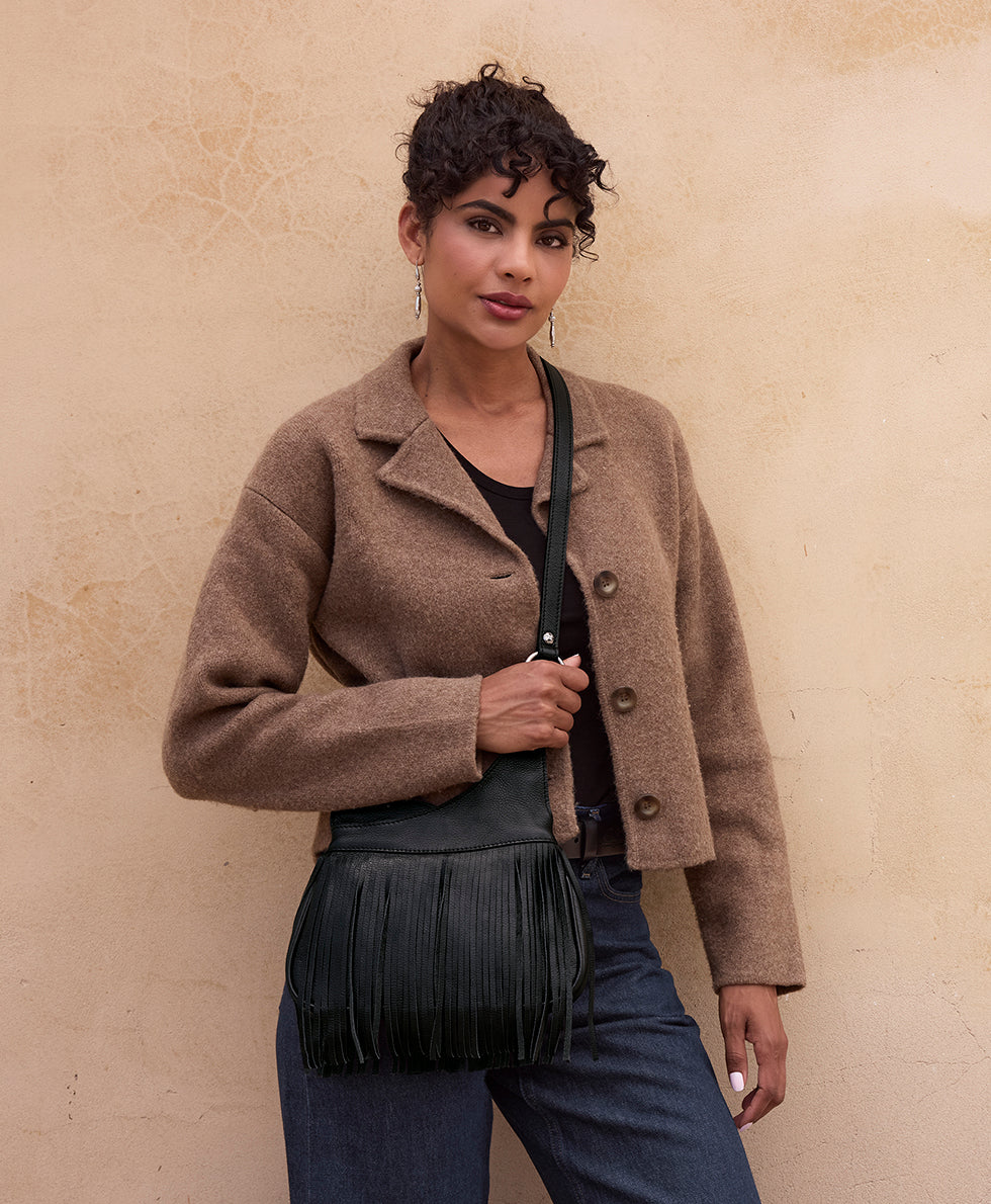 Female - Premia Crossbody - Rugged Natural Grain Leather - black - by Patricia Nash - View 5 of 5