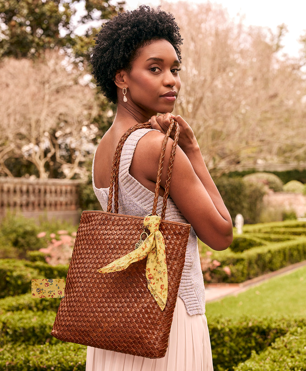 Valence Tote - Hand Stained Woven – Patricia Nash display picture 1