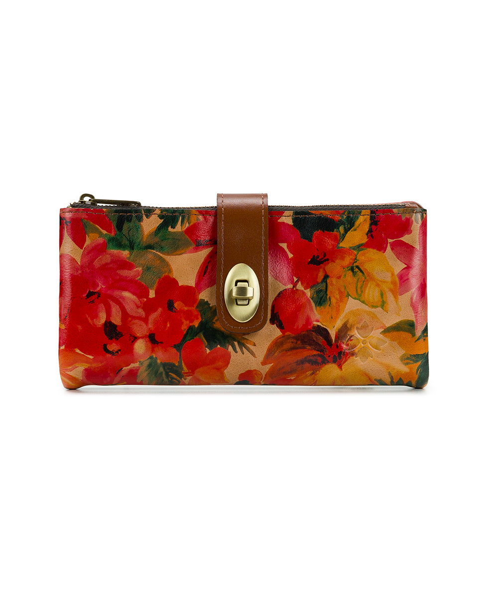 Patricia shops Nash Wristlet