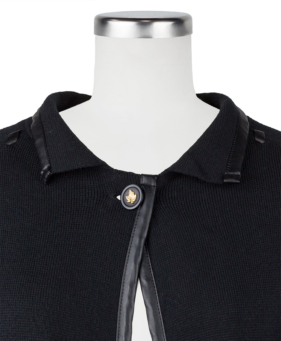 Hand Laced Cape with Button - Vintage – Patricia Nash