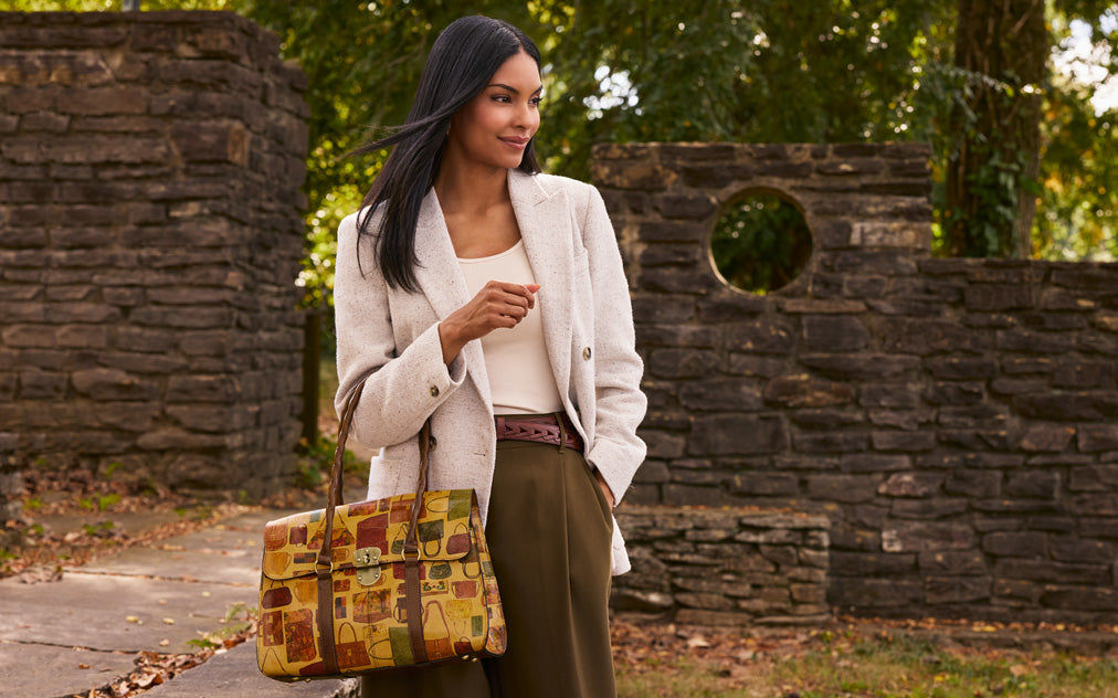 Laureana Frame - Vintage Distressed Croc – Patricia Nash