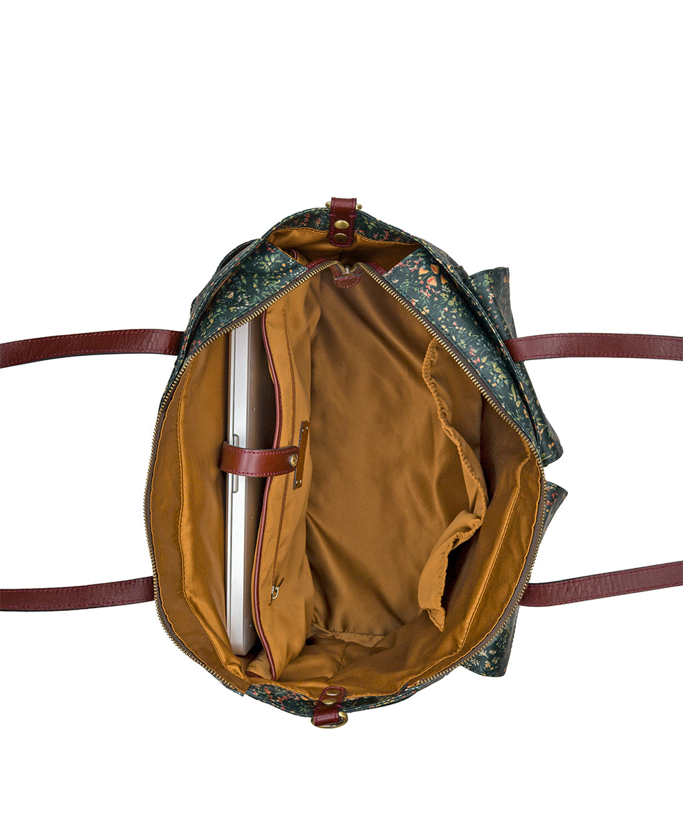 Female - Sorlana Travel Tote - Patina Coated Linen Canvas ‑ Tuscan Fields - tuscan fields - by Patricia Nash - View 4 of 5