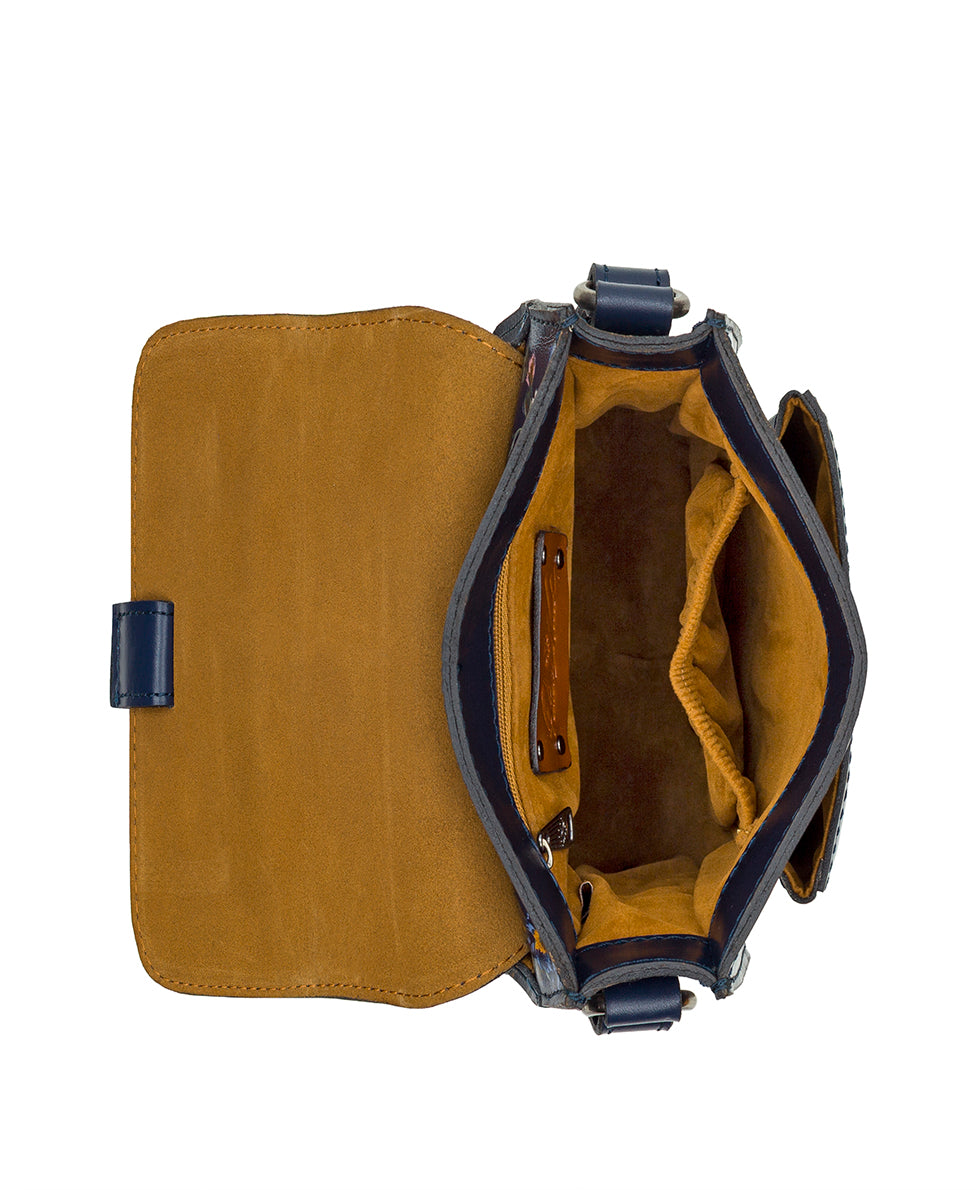 Female - Lari Crossbody - Butterfly Gardens - butterfly gardens - by Patricia Nash - View 4 of 4