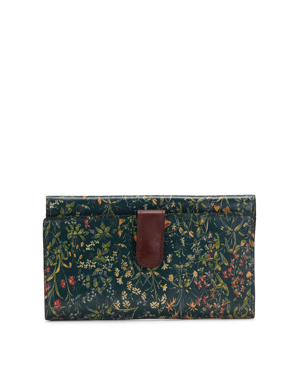 Female - Agira Wallet - Tuscan Fields - tuscan fields - by Patricia Nash - View 2 of 4