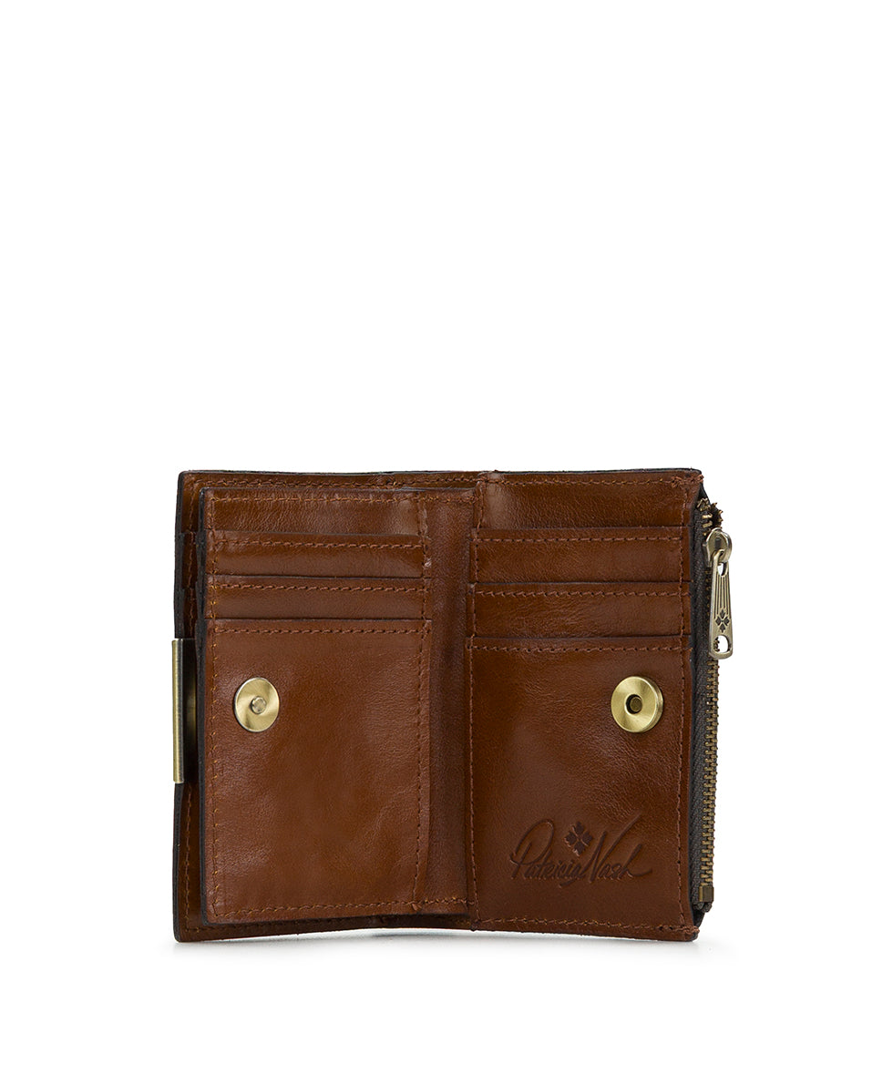 Female - Busalla Wallet - French Hydrangeas - french hydrangeas - by Patricia Nash - View 4 of 5