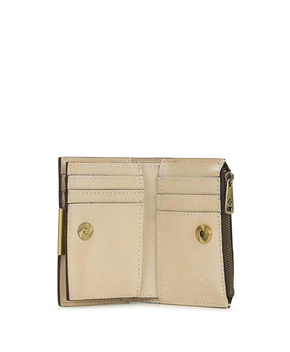 Female - Busalla Wallet - Parisian Strawberries - parchment strawberry - by Patricia Nash - View 5 of 7