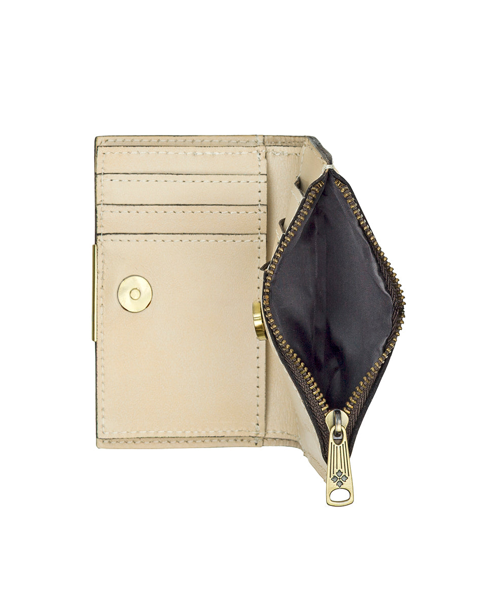 Female - Busalla Wallet - Parisian Strawberries - parchment strawberry - by Patricia Nash - View 6 of 7