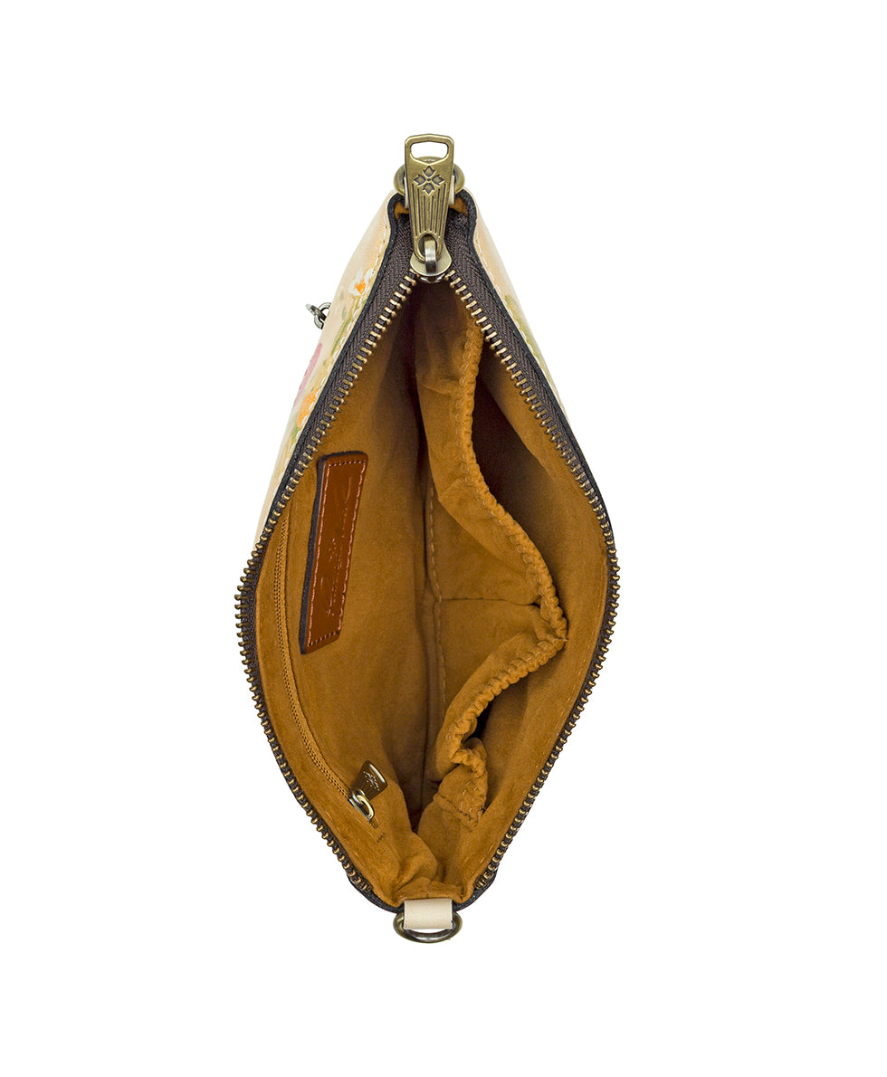 Female - Laurina Wristlet - Parisian Strawberries - parchment strawberry - by Patricia Nash - View 5 of 8