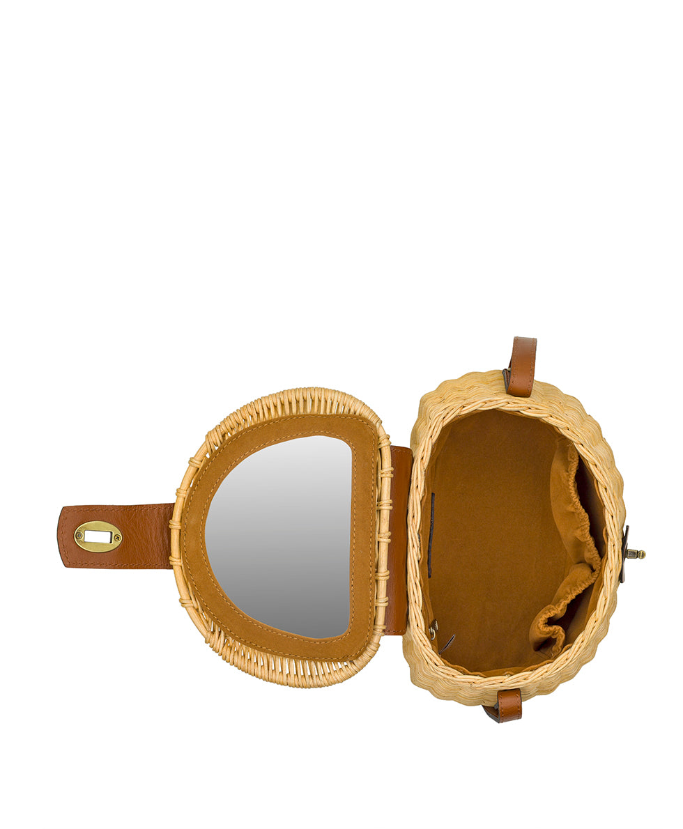 Female - Duronia Basket - Spring Wicker - natural - by Patricia Nash - View 5 of 5