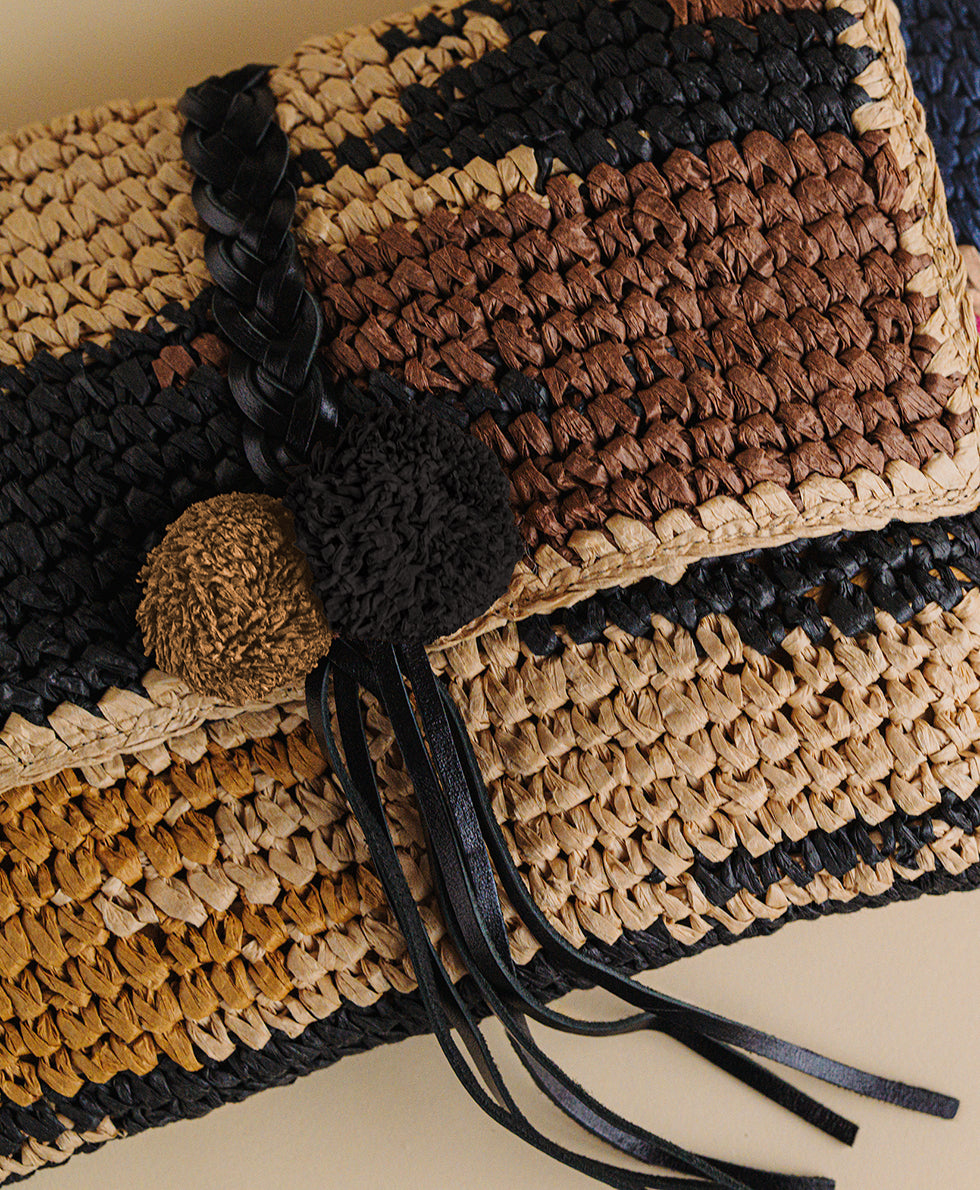Female - Charlotte Wristlet Clutch - Specialty Woven - black/cognac - by Patricia Nash - View 4 of 13