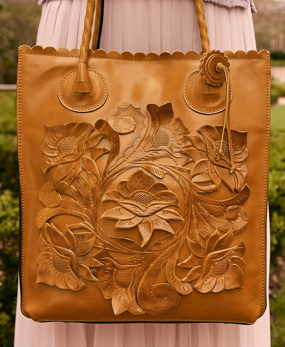 Female - Cavo Tote - Cavo Tooled Applique - light tan - by Patricia Nash - View 8 of 8