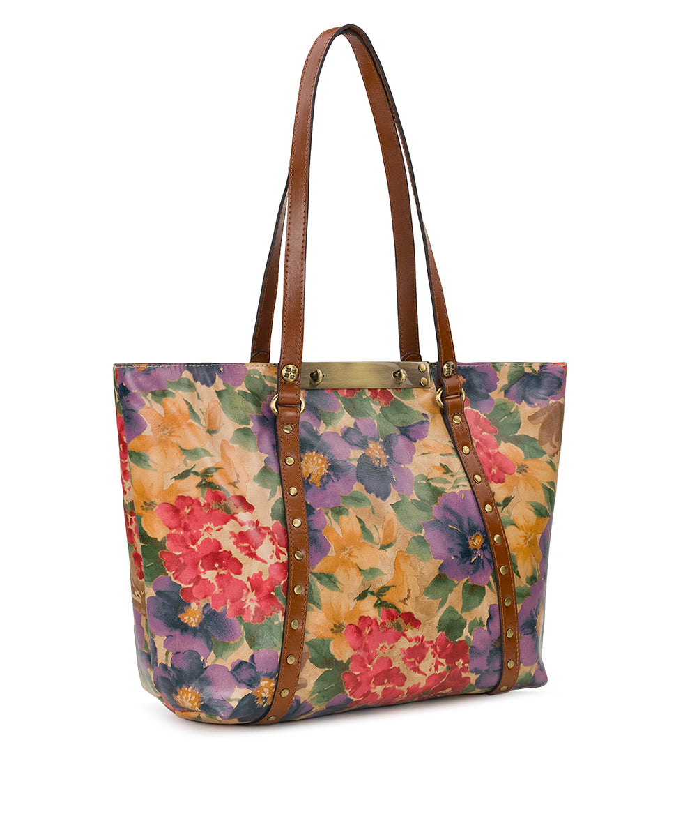Female - Benvenuto Tote - French Hydrangeas - french hydrangeas - by Patricia Nash - View 3 of 4