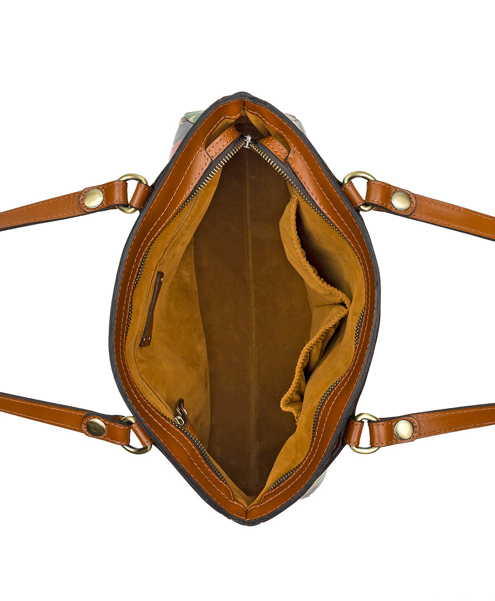 Female - Poppy Tote - French Hydrangeas - french hydrangeas - by Patricia Nash - View 4 of 4