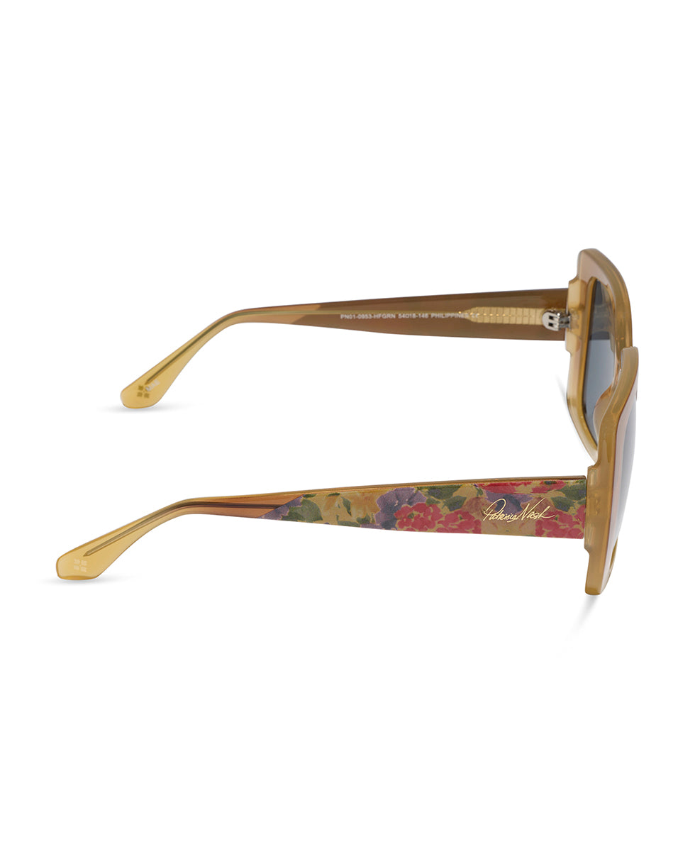 Female - Mae Sunglasses - French Hydrangeas - french hydrangeas - by Patricia Nash - View 3 of 8